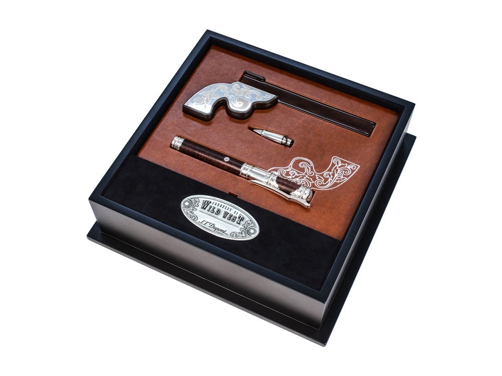 картинка Набор Wild West Prestige: перьевая ручка, сменный блок для роллера, подставка в форме револьвера 