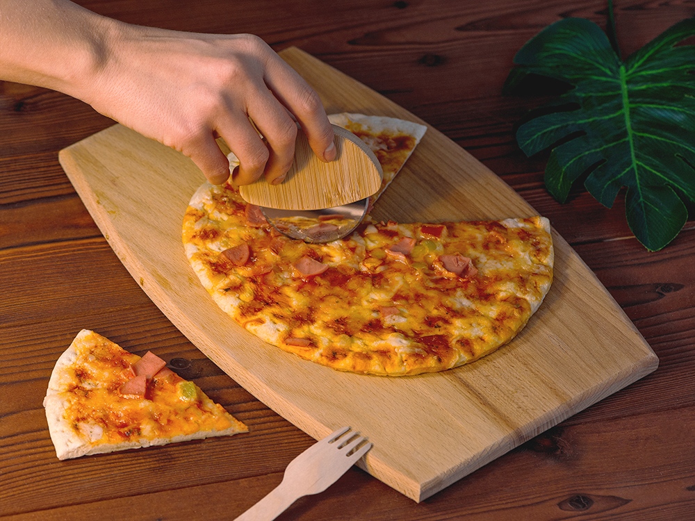 картинка Нож для пиццы Bamboo collection 